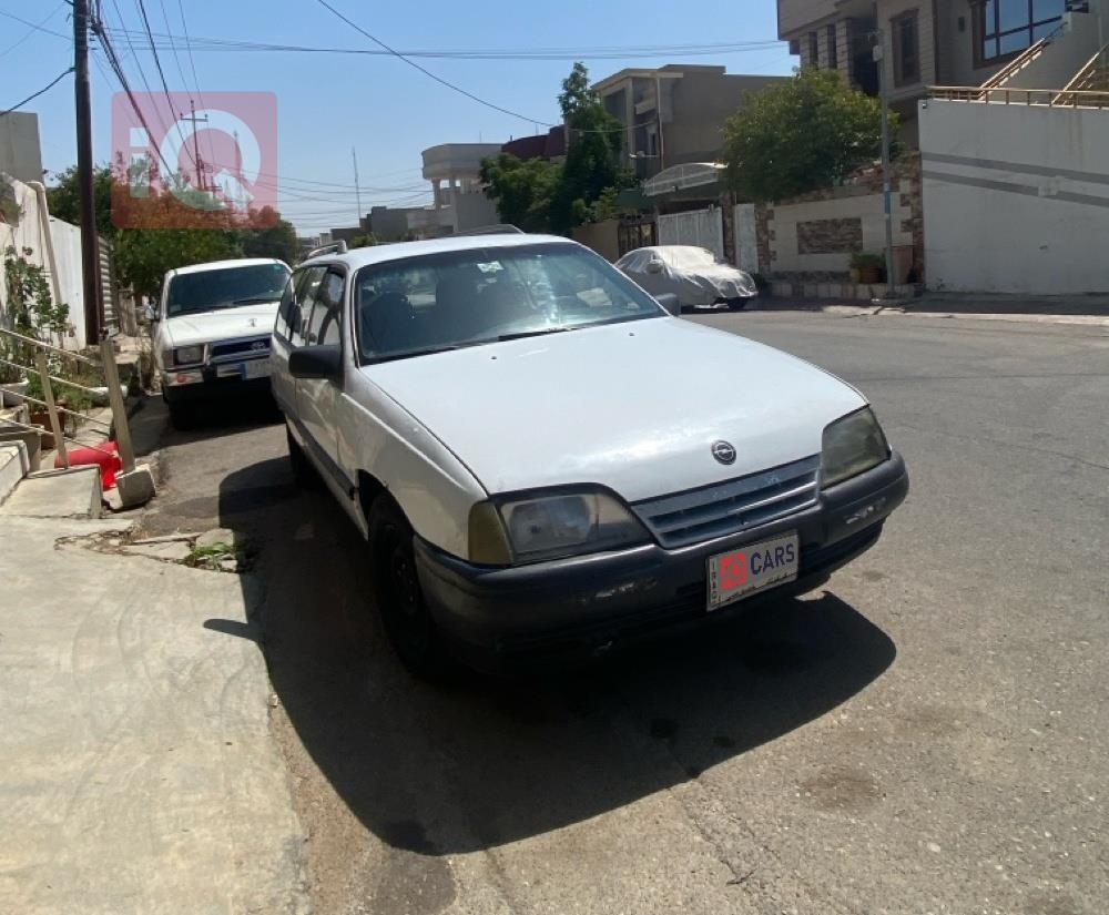 اوبل أوميغا